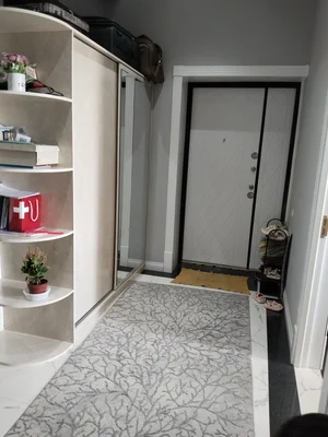 Фото 2 3-комн. квартира в Олмазорском районе