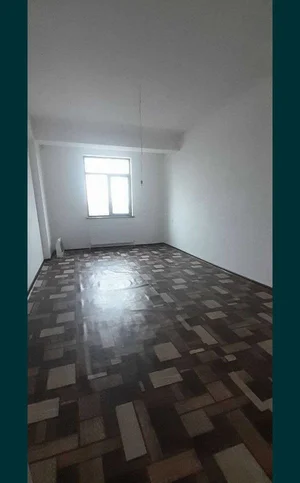 Фото 4 3-комн. квартира в Целий