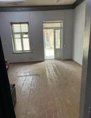 Фото 1 3-комн. квартира в Миробод