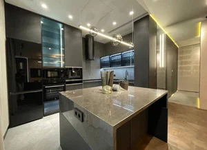 Фото 6 5-комн. квартира в Mirabad Avenue