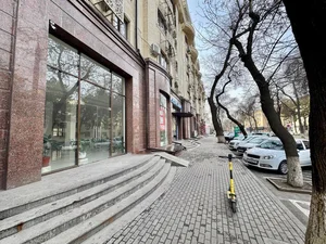 Фото 2 Коммерческое помещение в Мирабадском районе