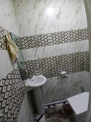 Фото 3 2-комн. квартира в Chilonzor Farxod bozoriga yaqin Afruz toʻyxonasi yonida